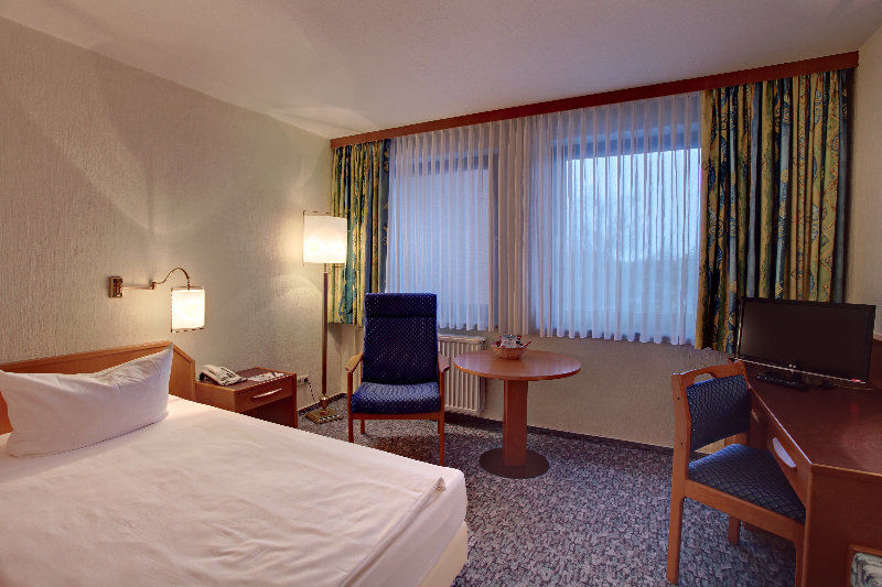Balladins Superior Hotel Gutsmann Bad Bramstedt Extérieur photo